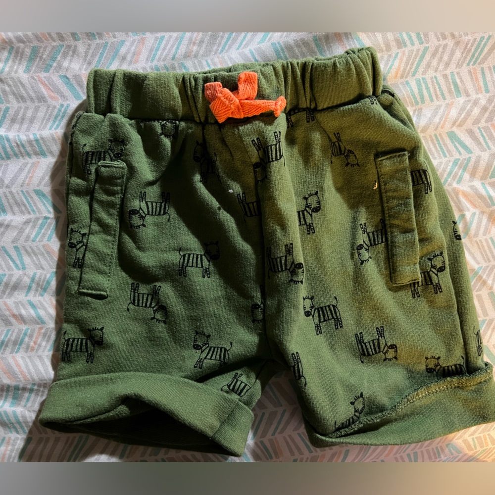 Baby boy shorts. 3-6 months. Like new barely worn.